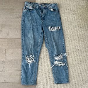 3/25$💓 Topshop Mom Crop Jeans Distressed
